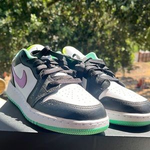 AIR JORDAN 1 💜💛